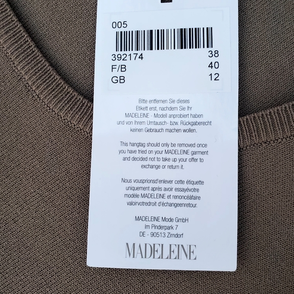 Madeleine long dress in Olive Green. 6 - Picture 13 of 14